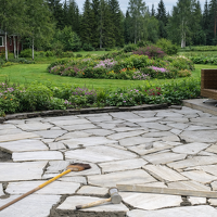 /images/teaser//small-andien valkoinen talo.png